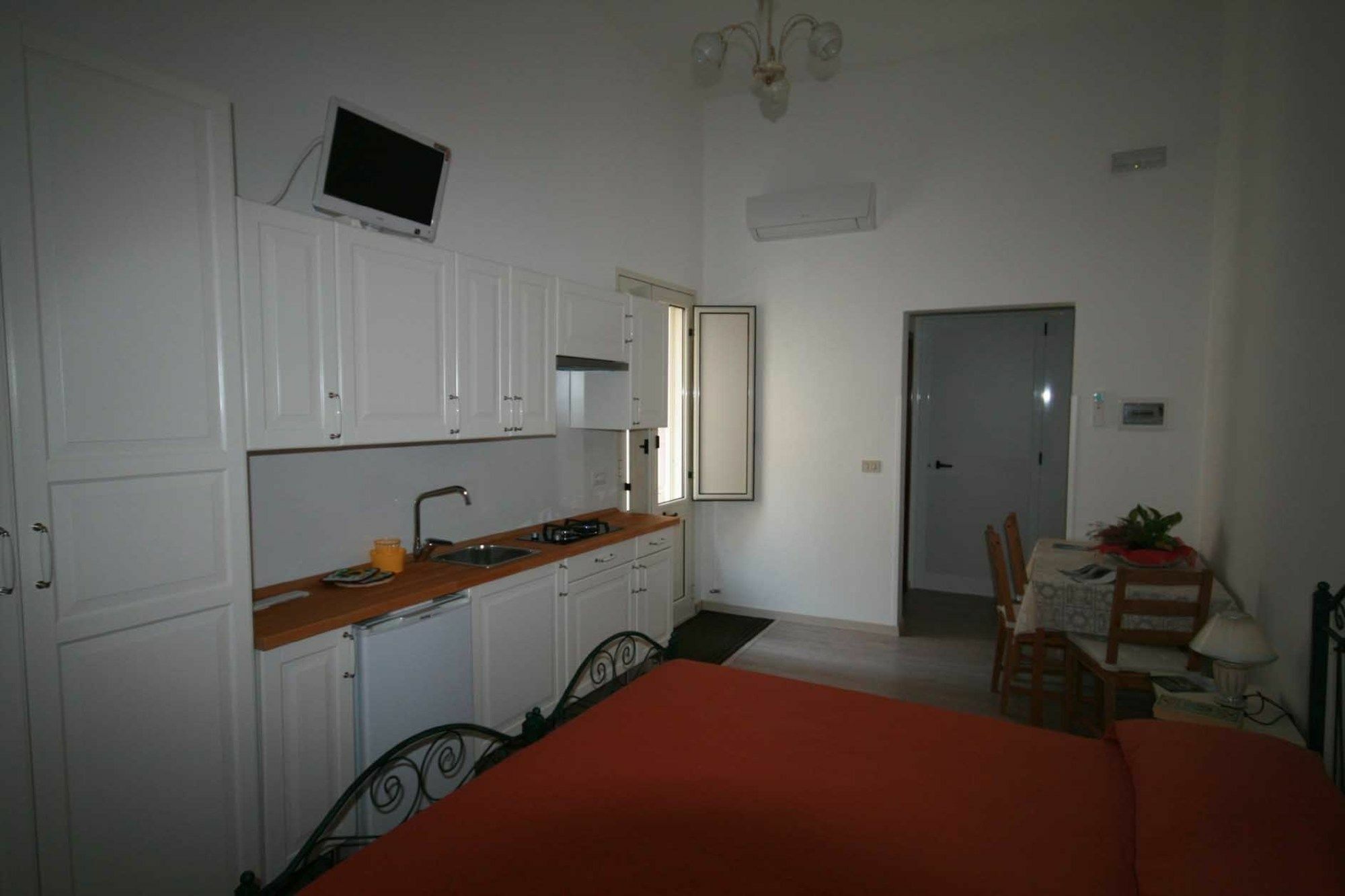 Bed and Breakfast Santa Maria De Lu Trisciulu Кастриньяно-дель-Капо Экстерьер фото